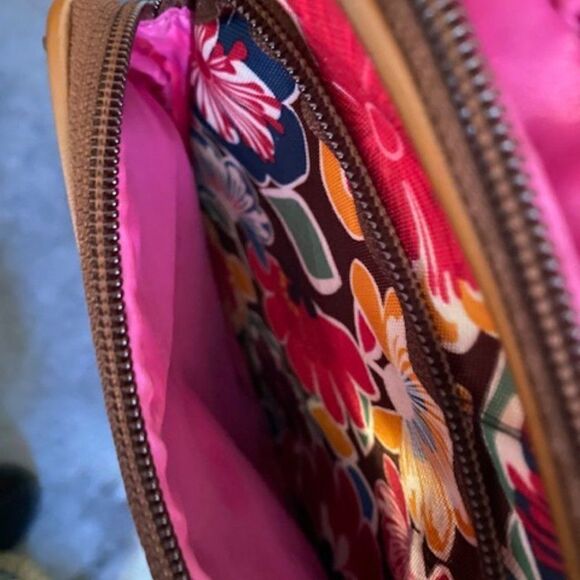 Lily Bloom ECO Friendly Floral Print Messenger Crossbody bag - Picture 5 of 8